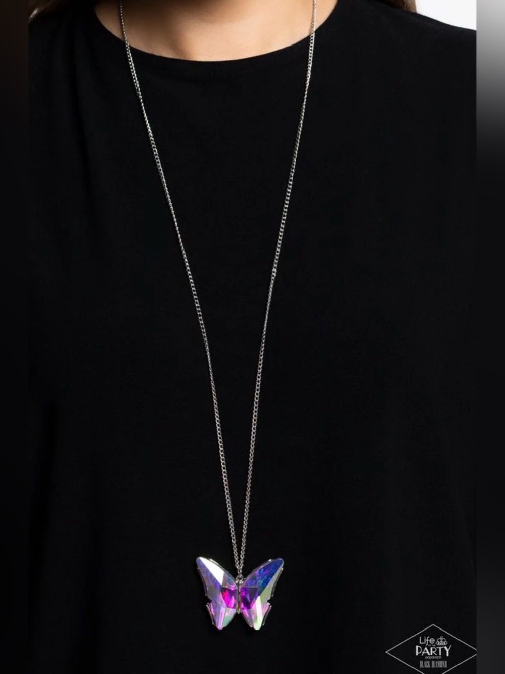 Paparazzi Necklace ~ The Social Butterfly Effect - Multi
